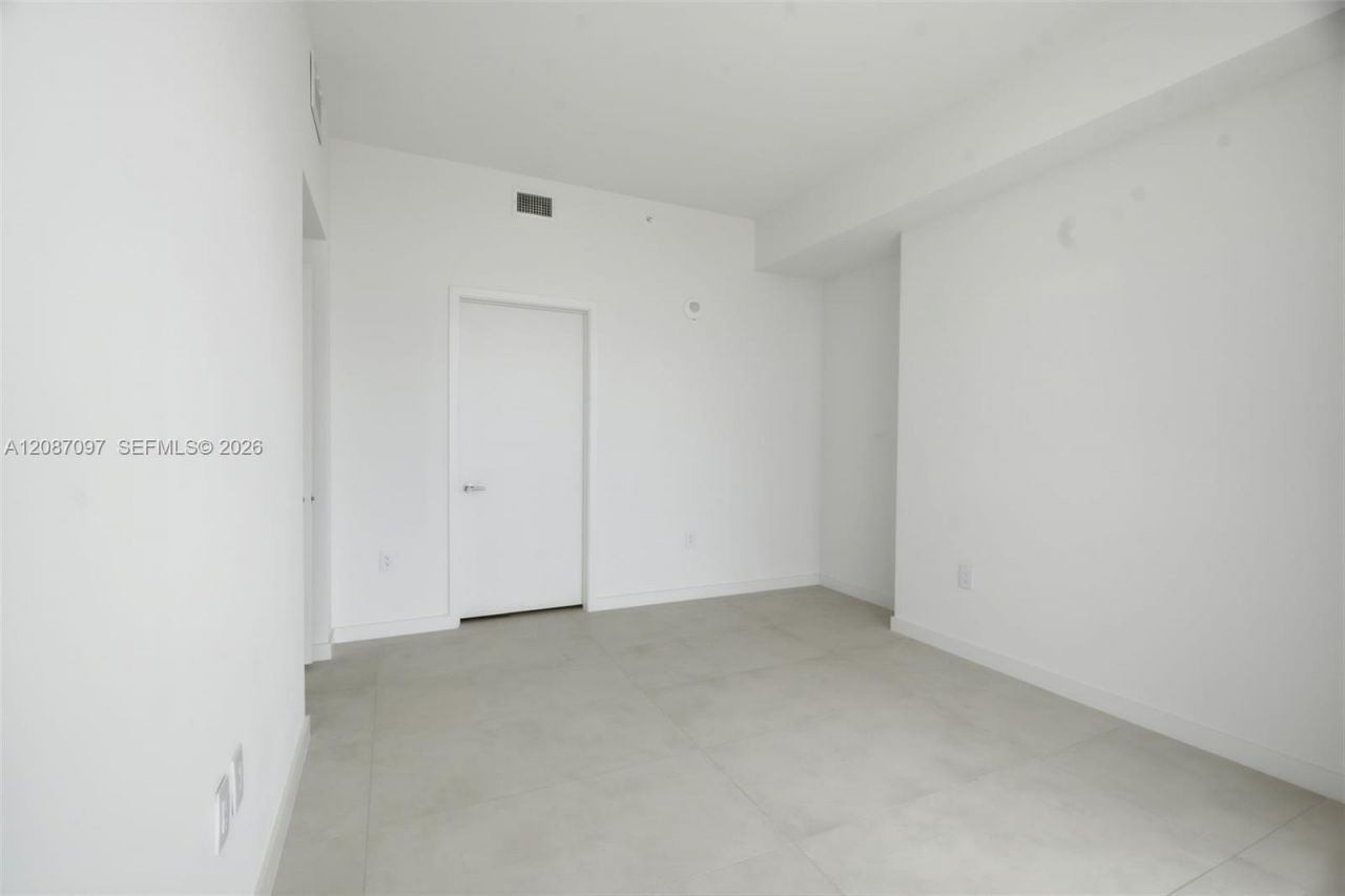 1400 Biscayne Blvd, Unit 1801, Miami, FL 33132 Photo