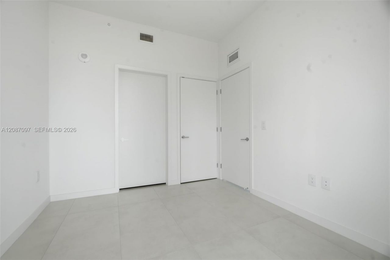 1400 Biscayne Blvd, Unit 1801, Miami, FL 33132 Photo