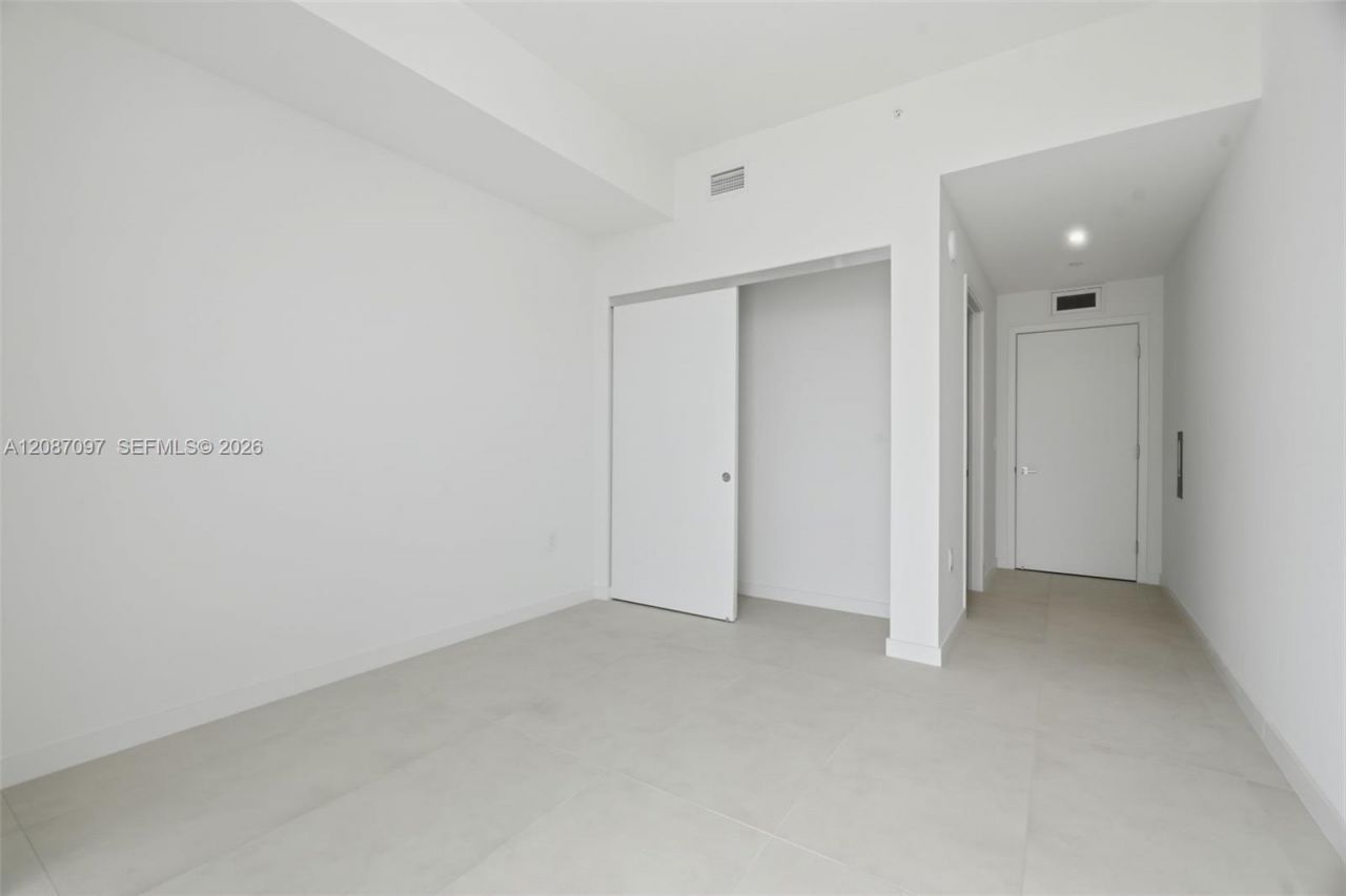 1400 Biscayne Blvd, Unit 1801, Miami, FL 33132 Photo