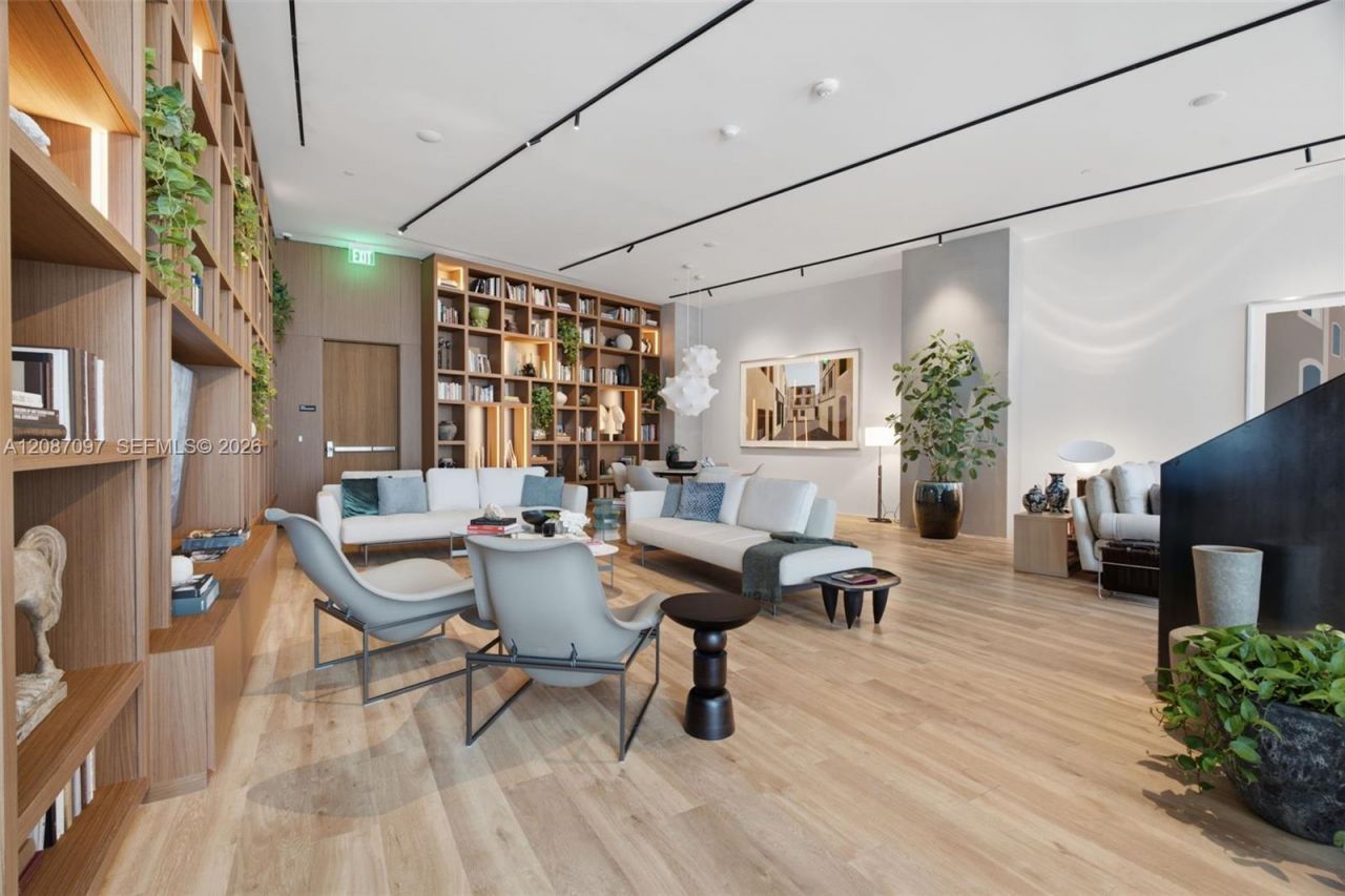 1400 Biscayne Blvd, Unit 1801, Miami, FL 33132 Photo