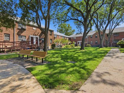 160-26 17th Avenue Whitestone, NY 11357