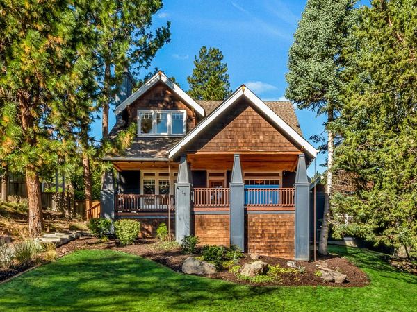 335 NW 17th Street, Bend, OR 97703