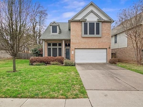 1006 Oaklands DR, Round Rock, TX 78681