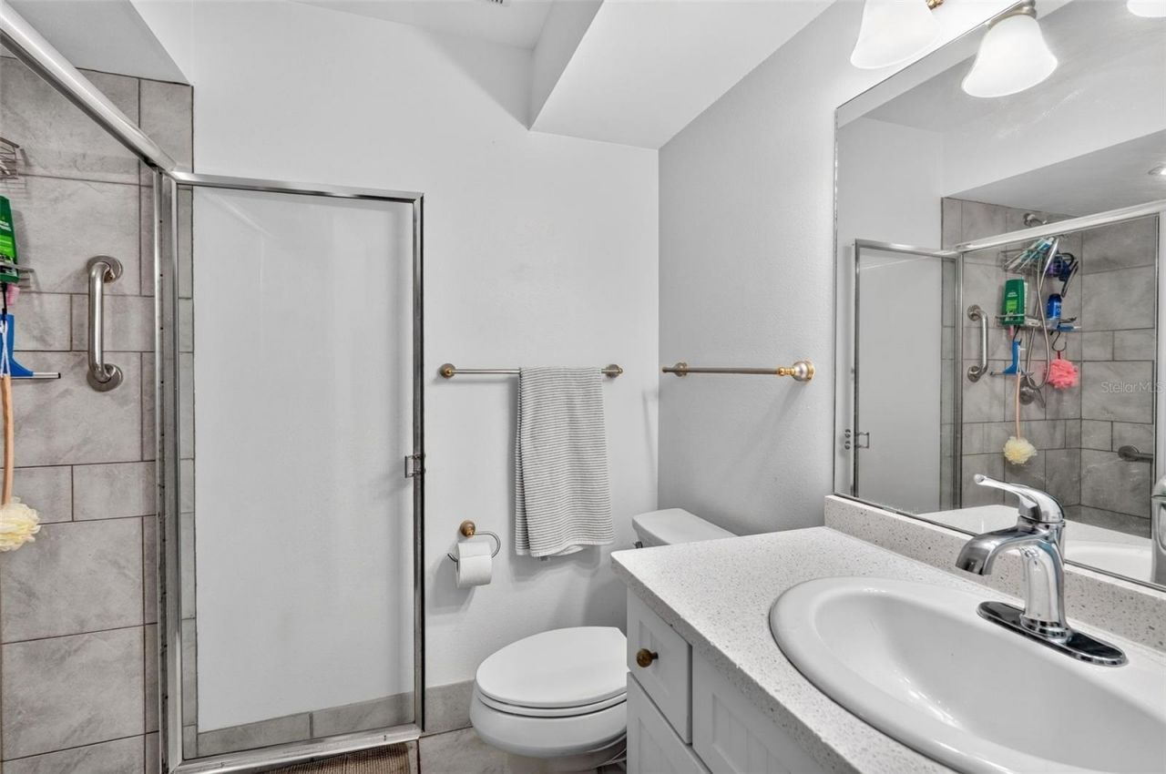 7283 Eleanor Circle, Sarasota, FL 34243 Photo