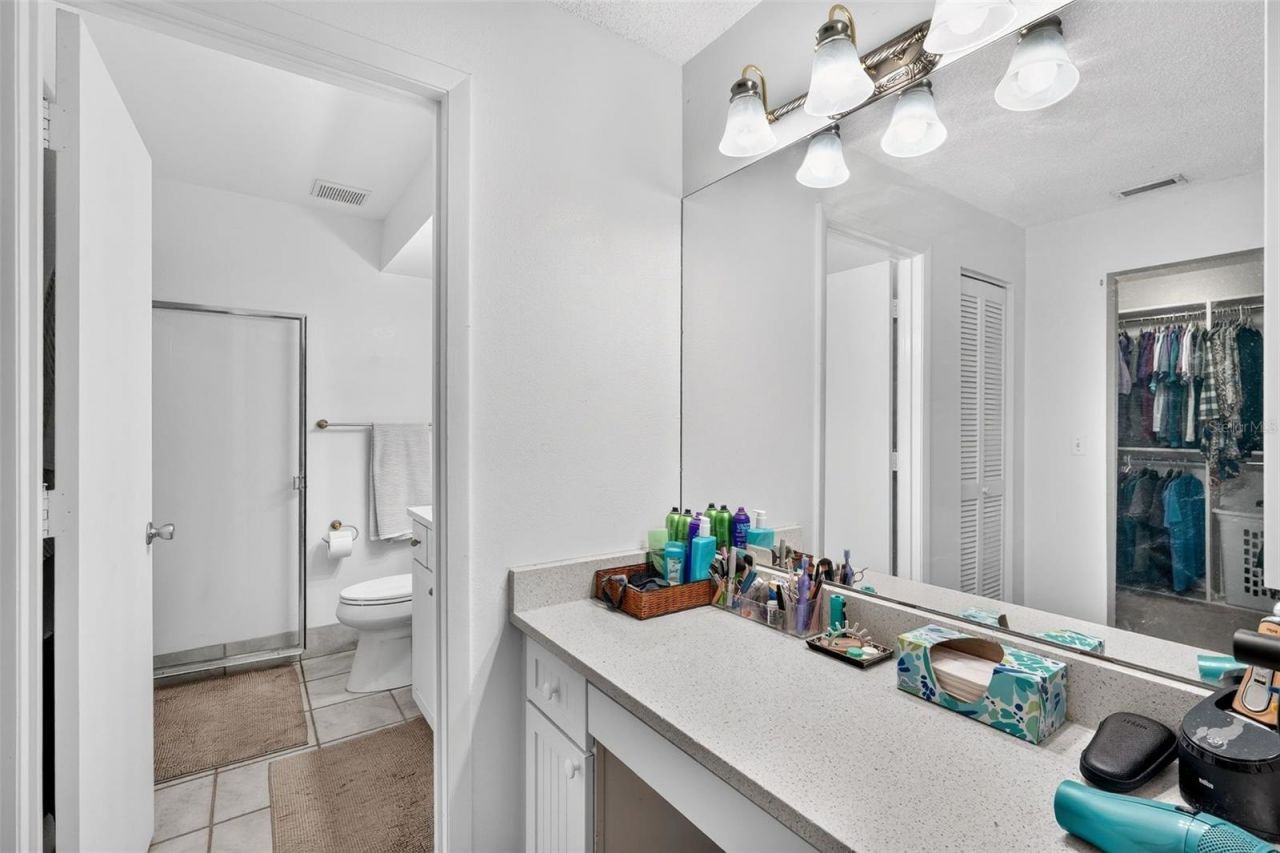 7283 Eleanor Circle, Sarasota, FL 34243 Photo
