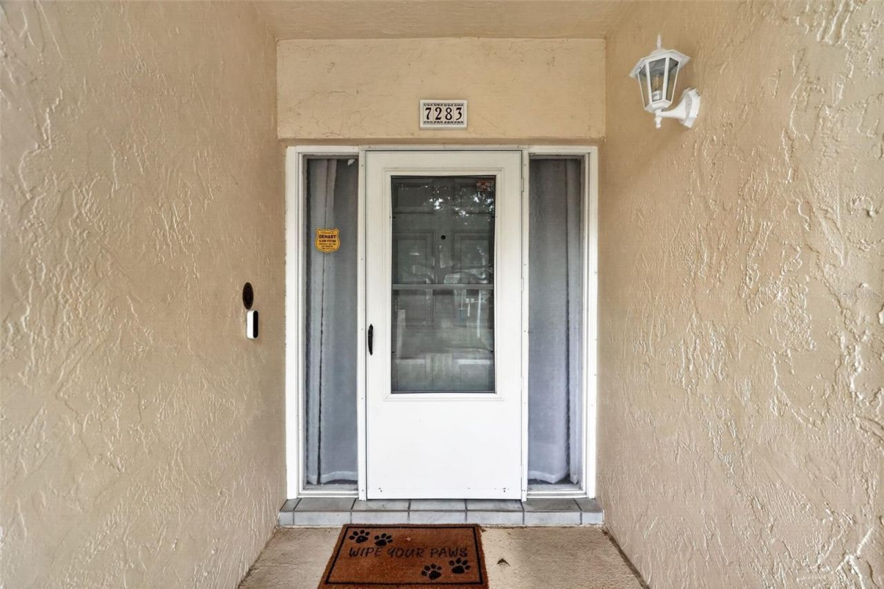 7283 Eleanor Circle, Sarasota, FL 34243 Photo