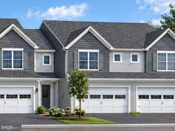 141 MAGNOLIA DRIVE, MIDDLETOWN, PA 17057