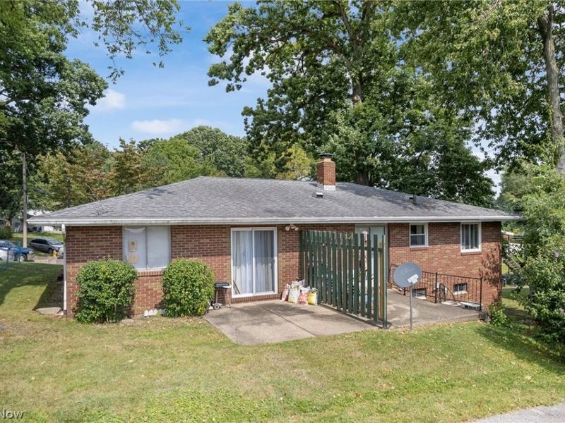 1360 Brittain Woods Road, Akron, OH 44310 Photo 26