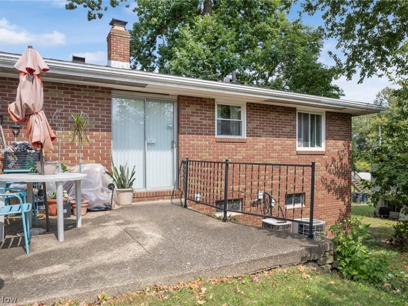 1360 Brittain Woods Road, Akron, OH 44310 Photo 27