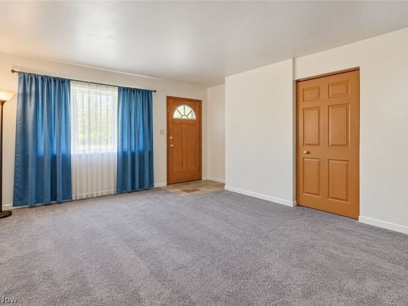 1360 Brittain Woods Road, Akron, OH 44310 Photo 4