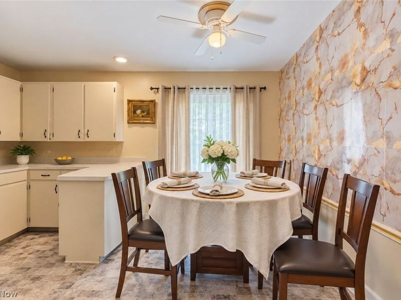 1360 Brittain Woods Road, Akron, OH 44310 Photo 8