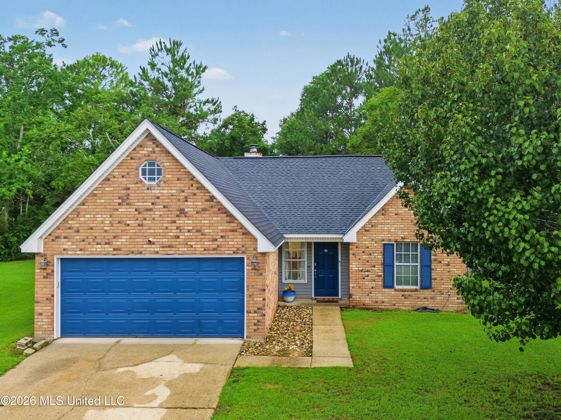 25 Heather Lane, Gulfport, MS 39503 Main Photo