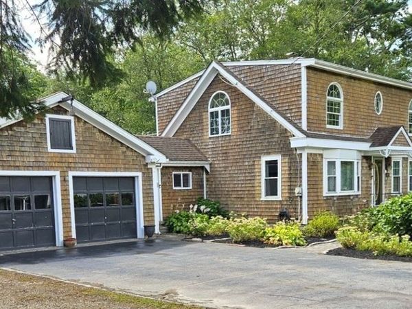 115 Acushnet Rd, Mattapoisett, MA 02739