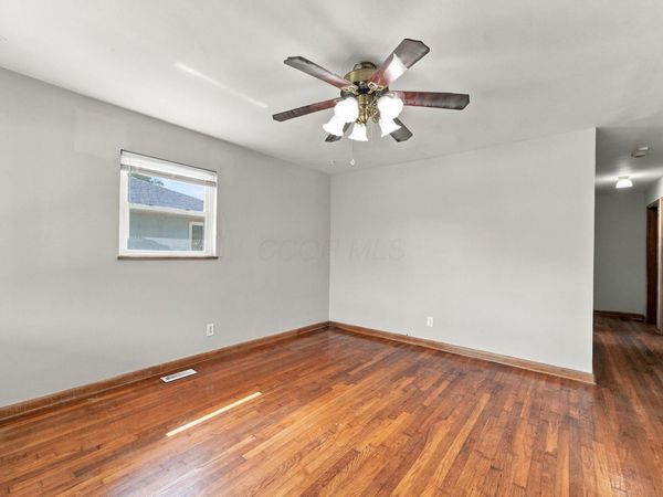 1925 Oakwood Avenue, Columbus, OH 43207