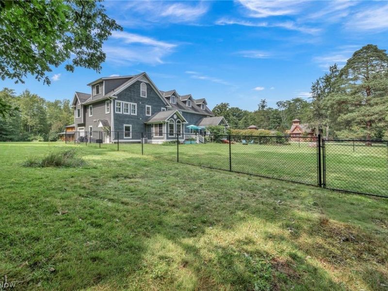 9773 Broadway Drive, Chagrin Falls, OH 44023 Photo 47