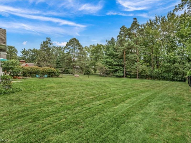 9773 Broadway Drive, Chagrin Falls, OH 44023 Photo 48