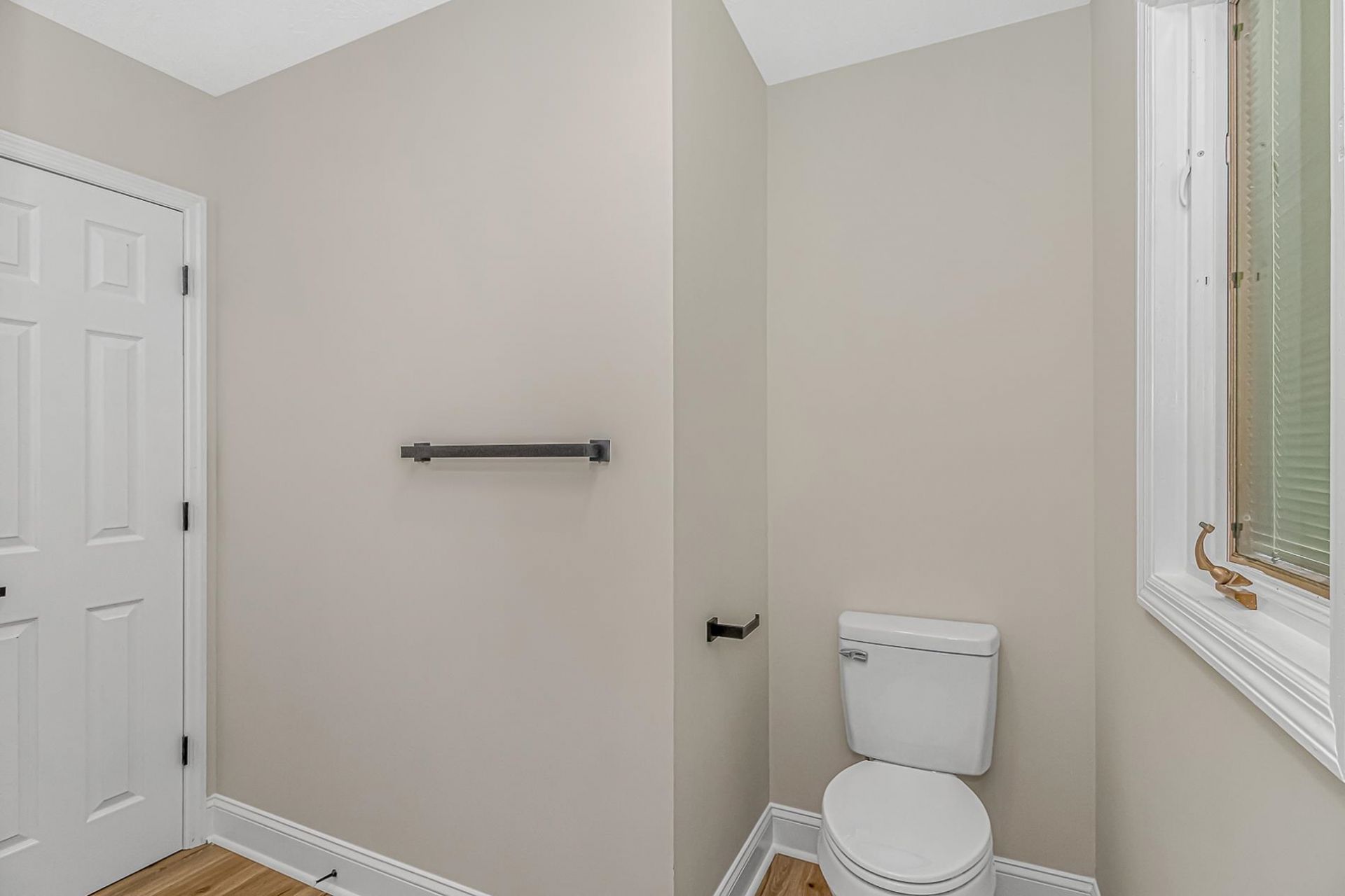 1124 Plantation Dr. Photo 25