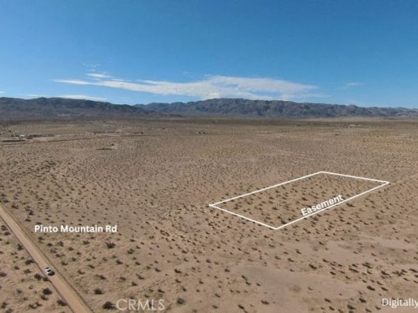 5422 Pinto Mountain Road, 29 Palms, CA 92277