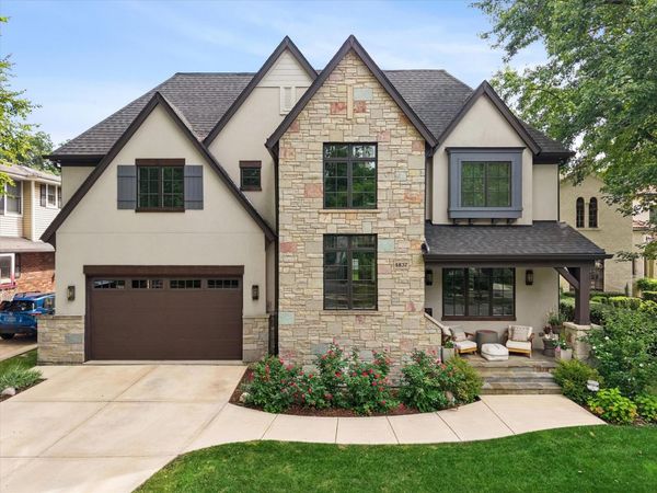 4837 Montgomery Avenue , Downers Grove, IL 60515
