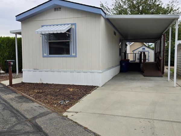 65 S Young Lane, Eagle, ID 83616