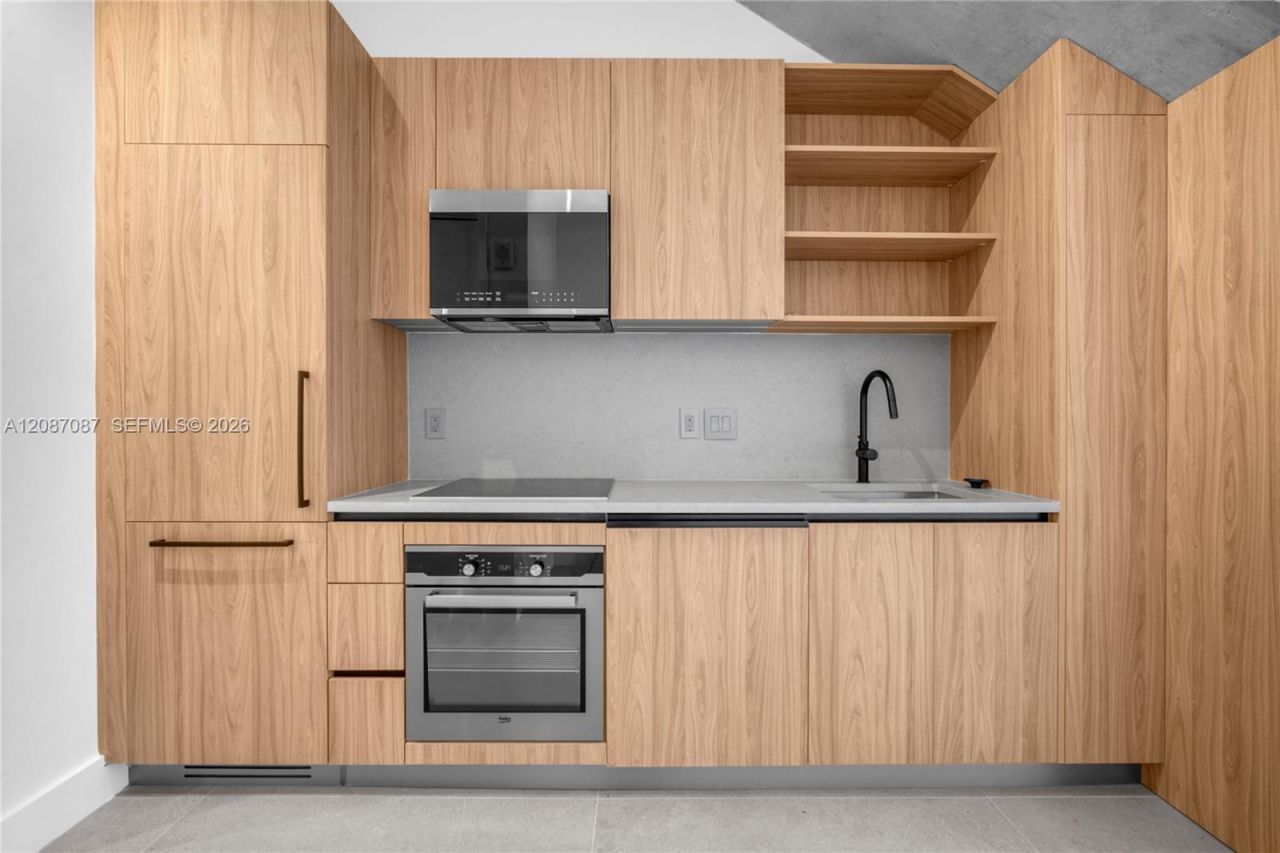 91 NW 27th St, Unit 504, Miami, FL 33127 Photo