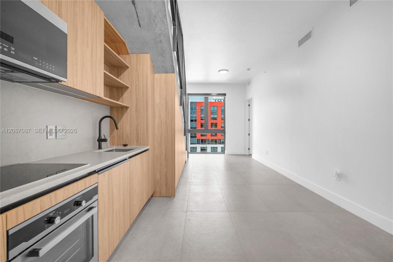 91 NW 27th St, Unit 504, Miami, FL 33127 Photo