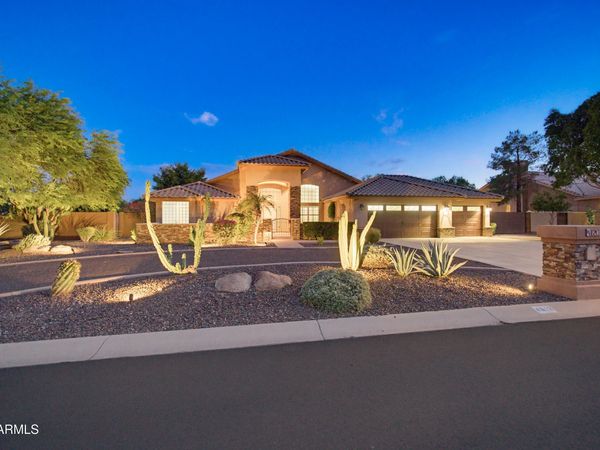 4613 W DESERT HOLLOW Drive, Phoenix, AZ 85083