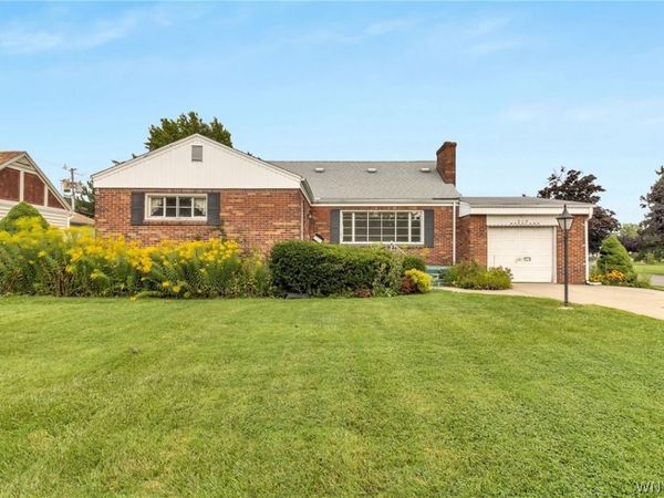 418 Woodland Drive , Tonawanda, NY 14223