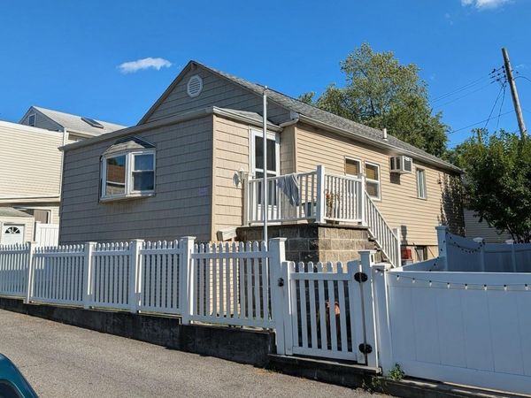 155D 1 Center Drive, Unit D, Bronx, NY 10465