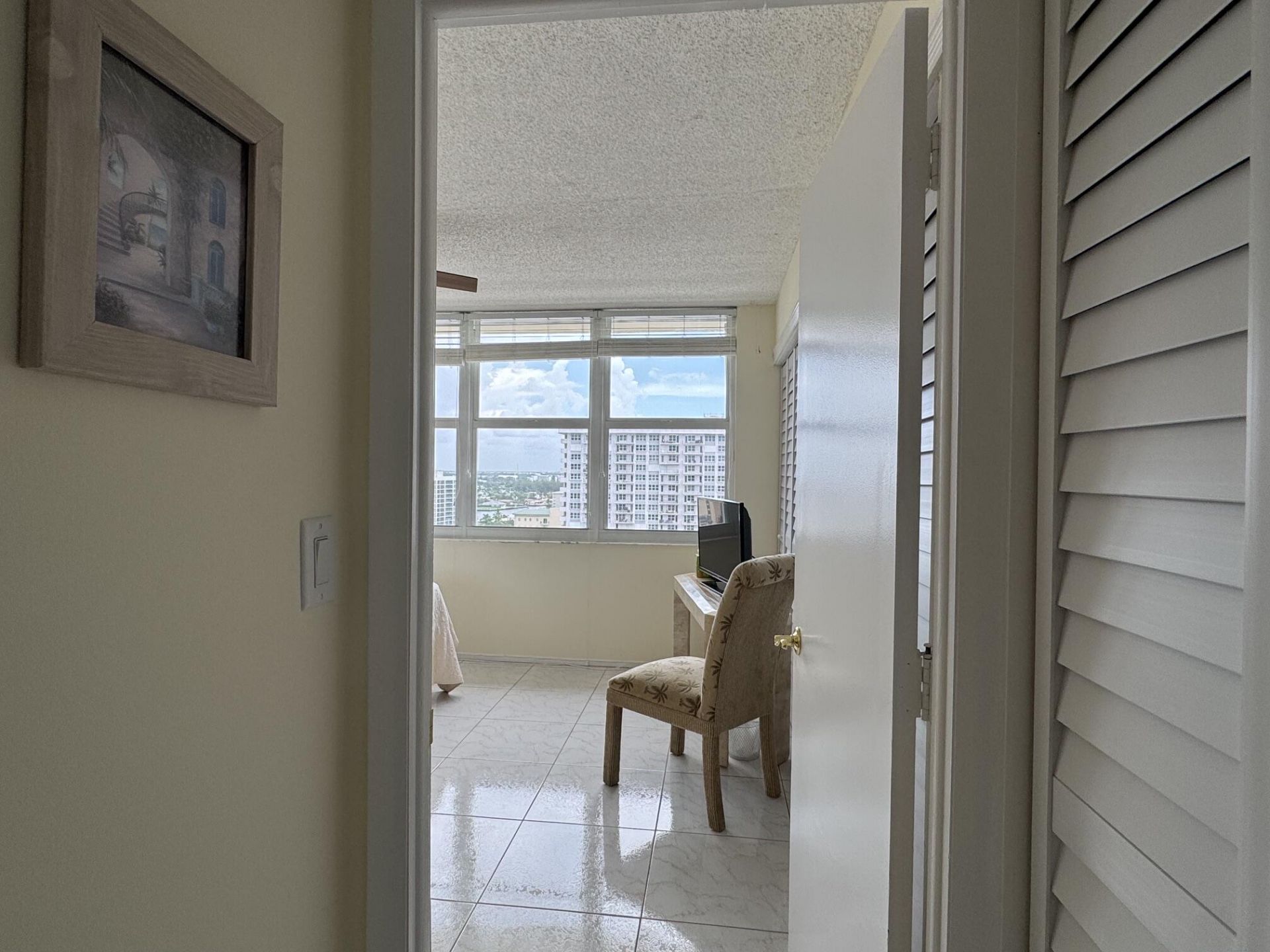 305 N Pompano Beach Boulevard, Unit PH05, Pompano Beach, FL 33062 Photo