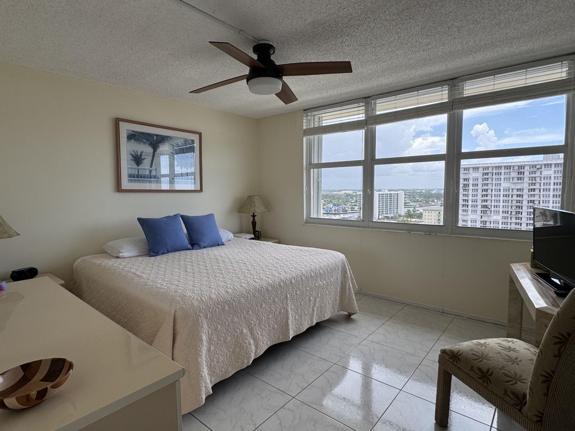 305 N Pompano Beach Boulevard, Unit PH05, Pompano Beach, FL 33062 Photo