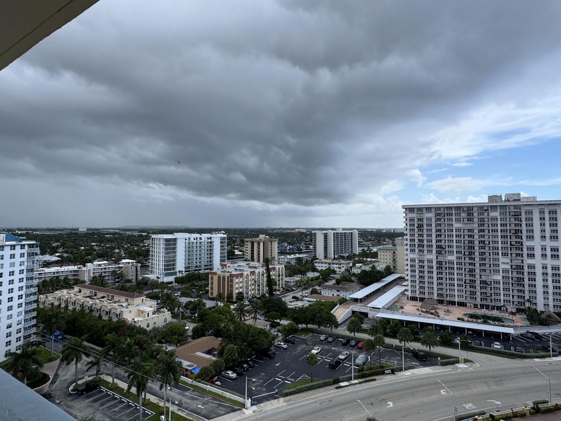 305 N Pompano Beach Boulevard, Unit PH05, Pompano Beach, FL 33062 Photo