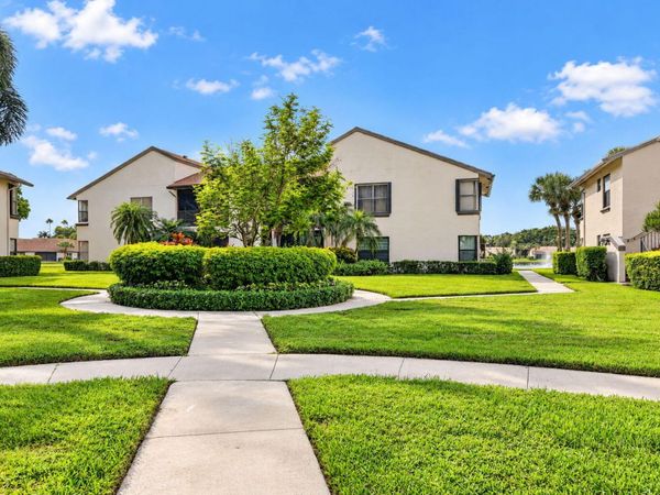 8565 Boca Glades Boulevard W, Unit F, Boca Raton, FL 33434