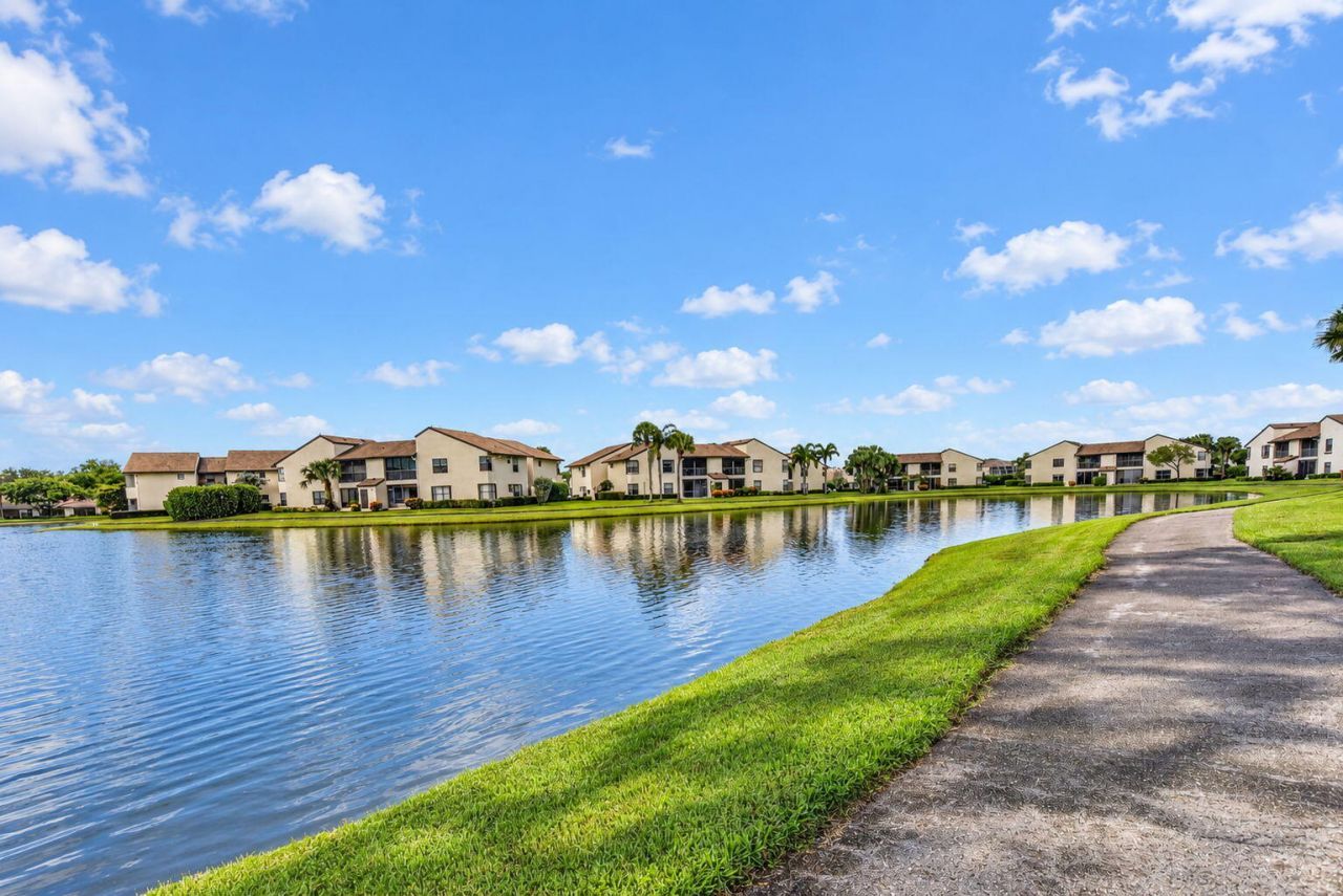 8565 Boca Glades Boulevard W, Unit F, Boca Raton, FL 33434 Photo