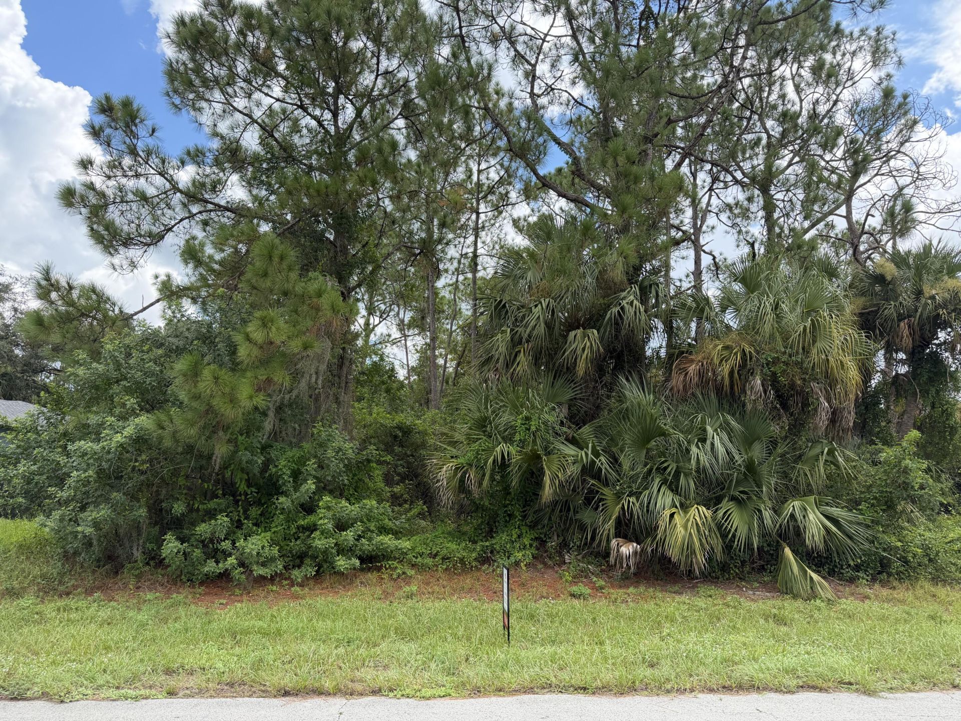 8008 Windswept Circle, Labelle, FL 33935 Main Photo