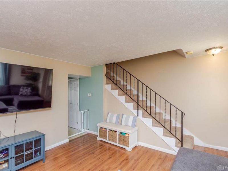 829 Clareridge Lane, Centerville, OH 45458 Photo 13