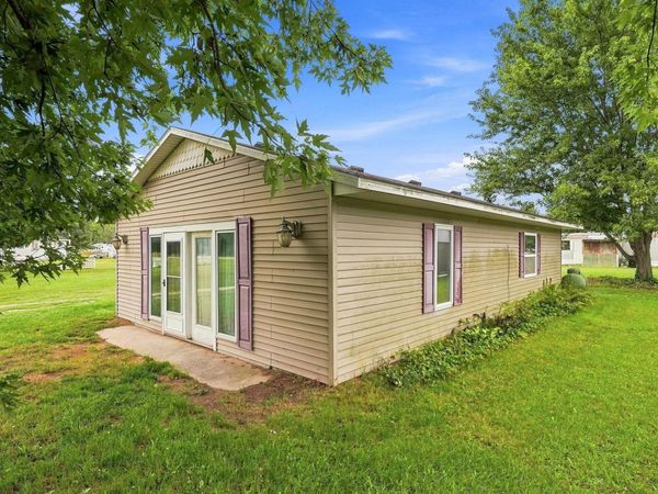 3305 3 1/2 Road N, Mesick, MI 49668