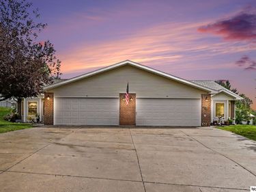 109 N Adams Street, Unit A, Weeping Water, NE 68463