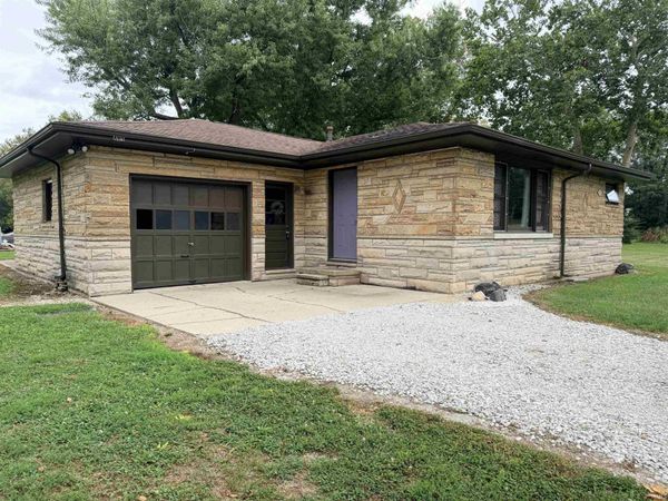 6113 S Jay Street, Marion, IN 46953