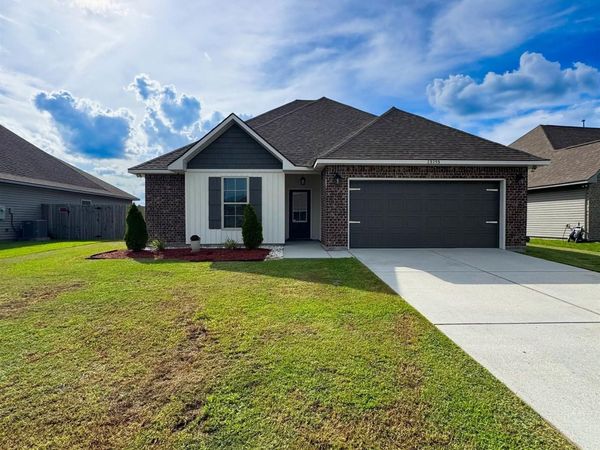 23293 Cinder Dr, Denham Springs, LA 70726