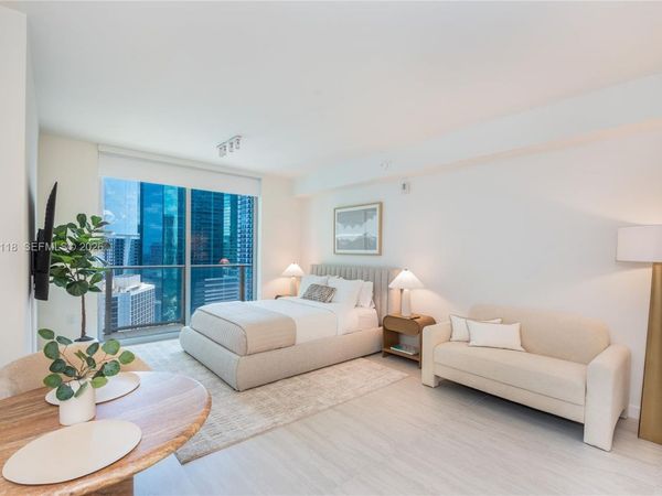 77 SE 5th St , Unit 3204, Miami, FL 33131