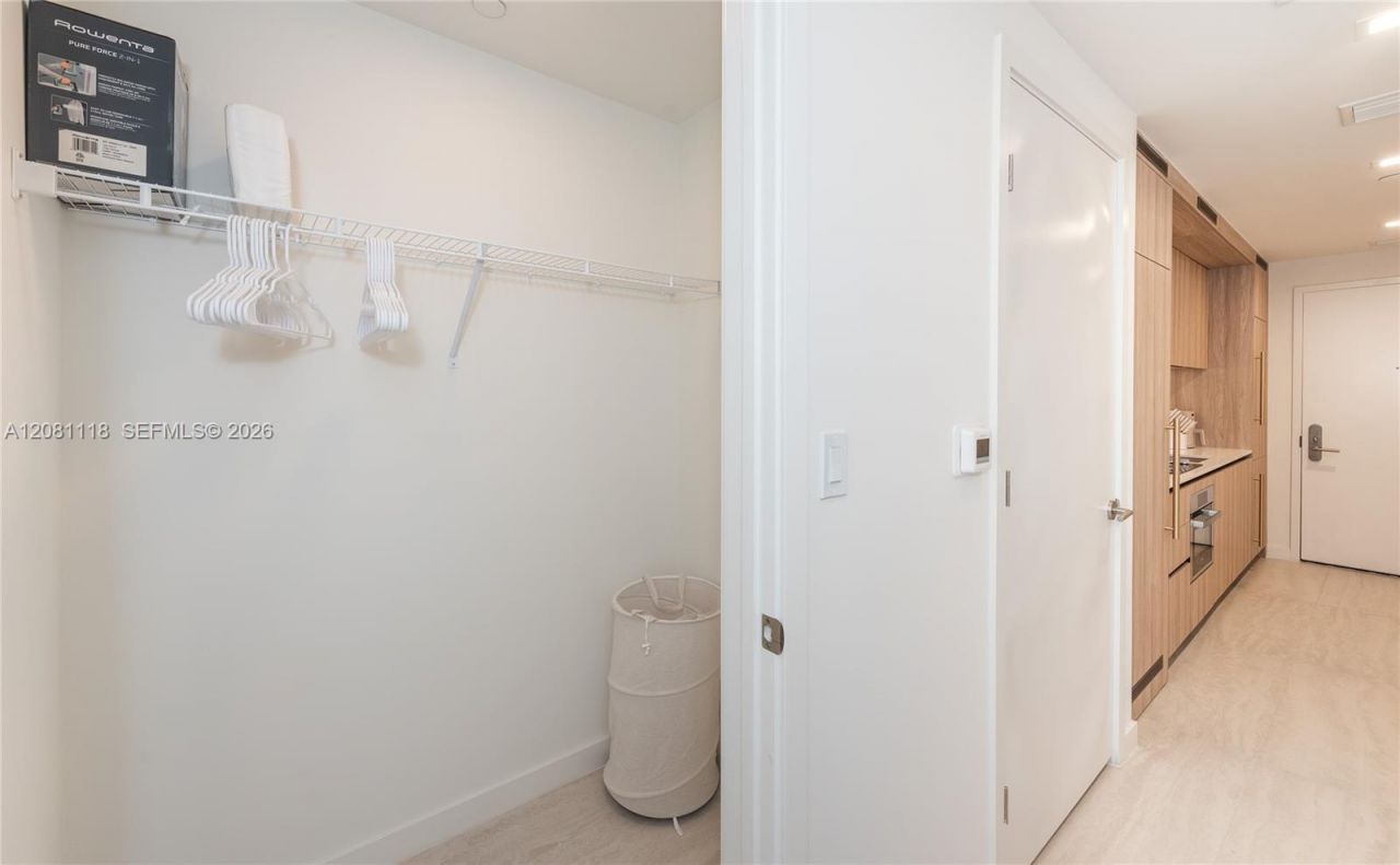 77 SE 5th St, Unit 3204, Miami, FL 33131 Photo