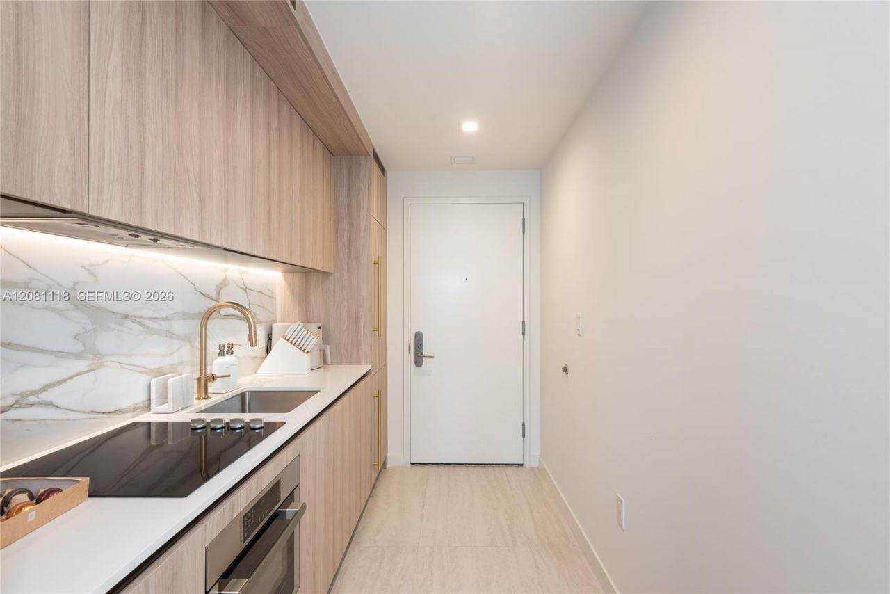 77 SE 5th St, Unit 3204, Miami, FL 33131 Photo