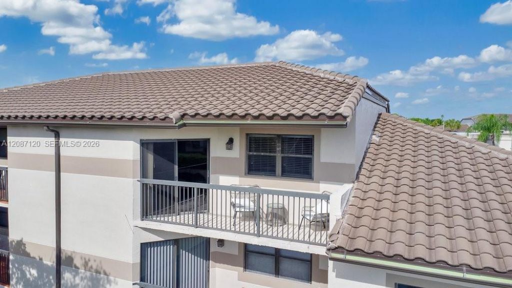 9894 Nob Hill Ln, Unit 9894, Sunrise, FL 33351 Photo