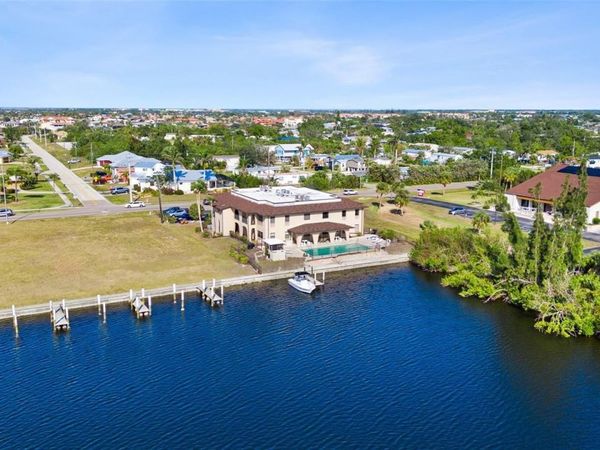 1217 AQUI ESTA DRIVE , Unit 5, PUNTA GORDA, FL 33950
