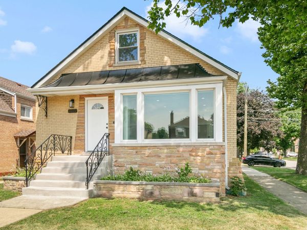 2263 S 14th Avenue , North Riverside, IL 60546