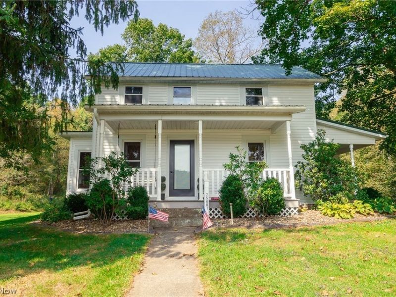 75601 Eighth Street, Newcomerstown, OH 43749 Photo 1