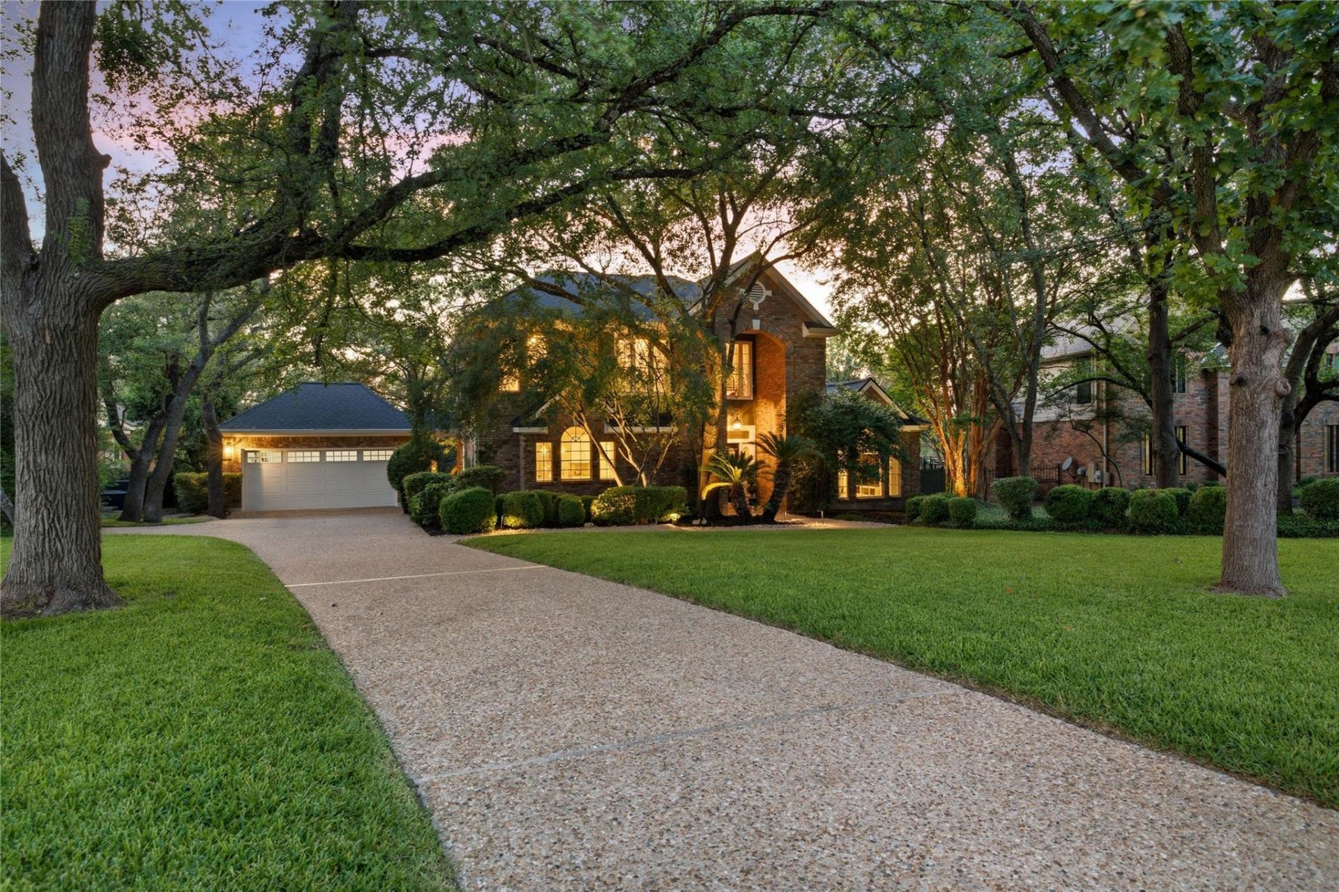 10038 Circleview Dr, Austin, TX 78733 Main Photo