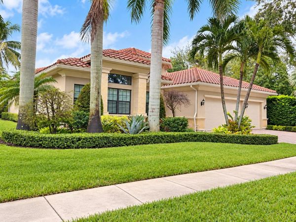 8401 Eagleville Avenue, Delray Beach, FL 33446