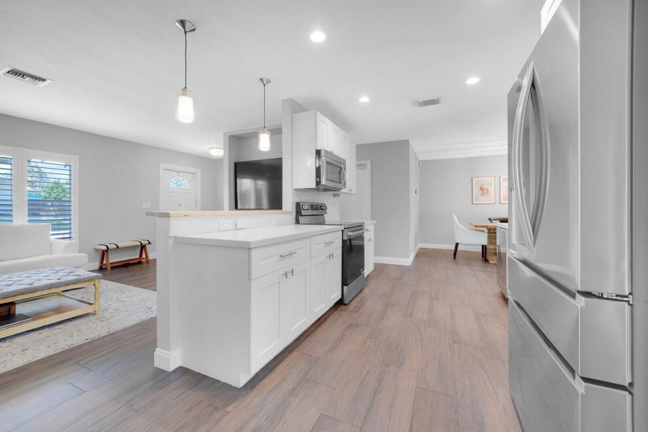528 NW 15th Avenue, Boca Raton, FL 33486 Photo